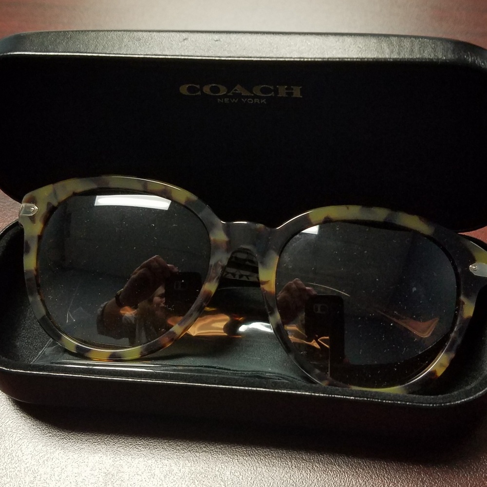 Coach Sunglasses - Picture 1 of 7